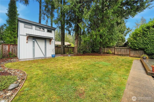 80 E Channel Drive, Allyn, WA 98524