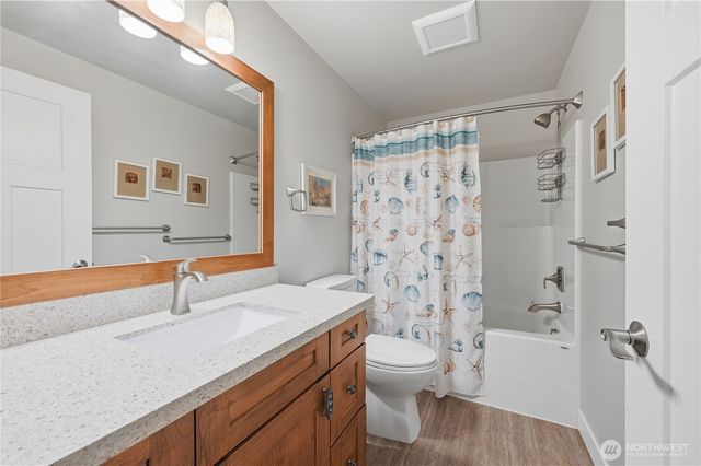 80 E Channel Drive, Allyn, WA 98524