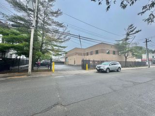 130 Sheridan Boulevard, Inwood, NY 11096