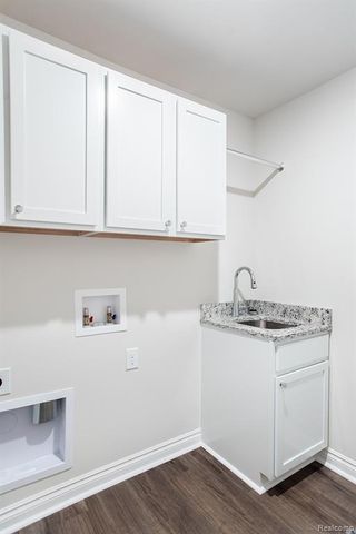 5 Grandview Circle 70, White Lake, MI 48386