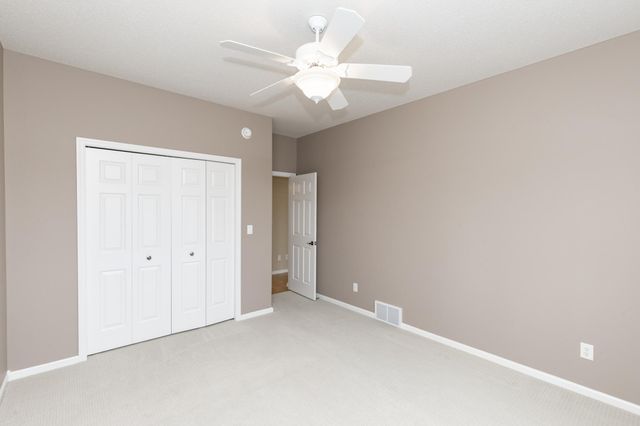 4532 Woodhaven Drive S, Fargo, ND 58104
