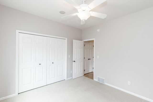 4532 Woodhaven Drive S, Fargo, ND 58104