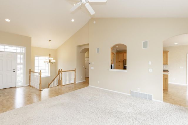 4532 Woodhaven Drive S, Fargo, ND 58104