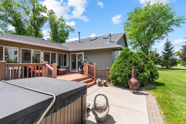1904 16th Street NW, Faribault, MN 55021