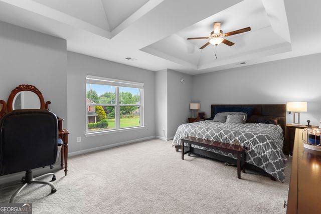 12 Seville Court, Newnan, GA 30263