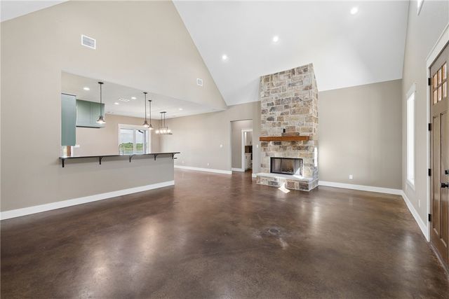 6951 Watermelon Road, Somerville, TX 77879