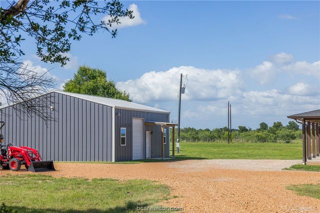 6951 Watermelon Road, Somerville, TX 77879