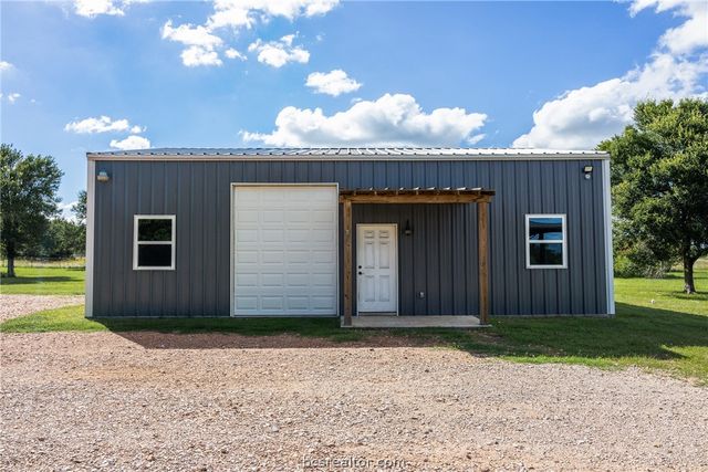 6951 Watermelon Road, Somerville, TX 77879