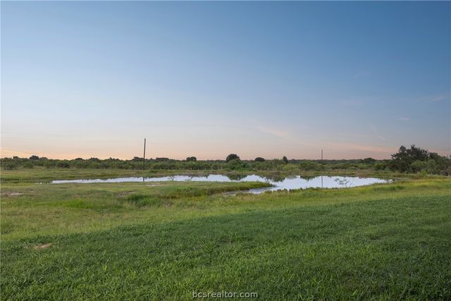 6951 Watermelon Road, Somerville, TX 77879