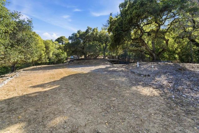 15400 Madrone Hill Road, Saratoga, CA 95070