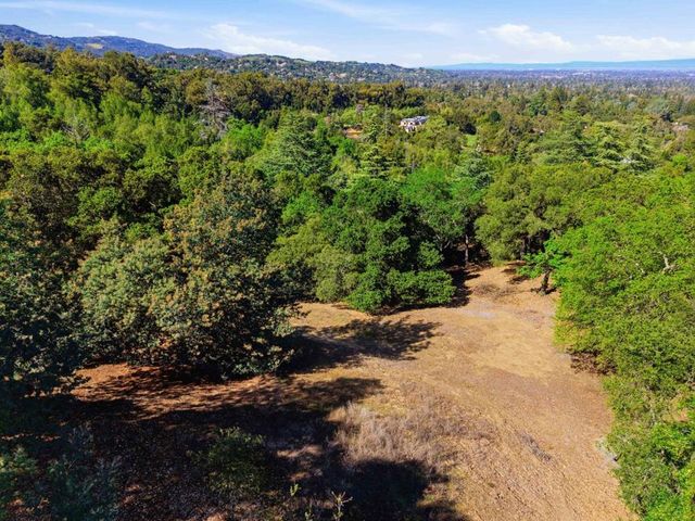 15400 Madrone Hill Road, Saratoga, CA 95070