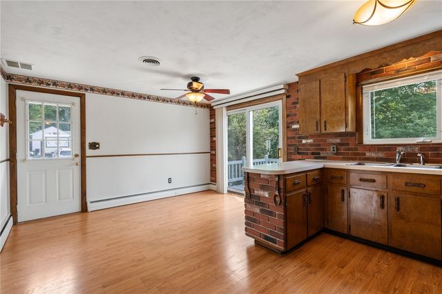 8 Benelli Street, Woonsocket, RI 02895