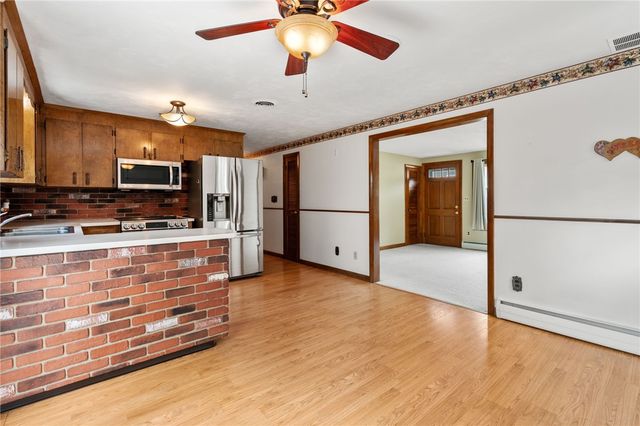 8 Benelli Street, Woonsocket, RI 02895