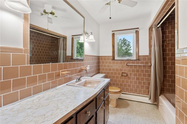 8 Benelli Street, Woonsocket, RI 02895
