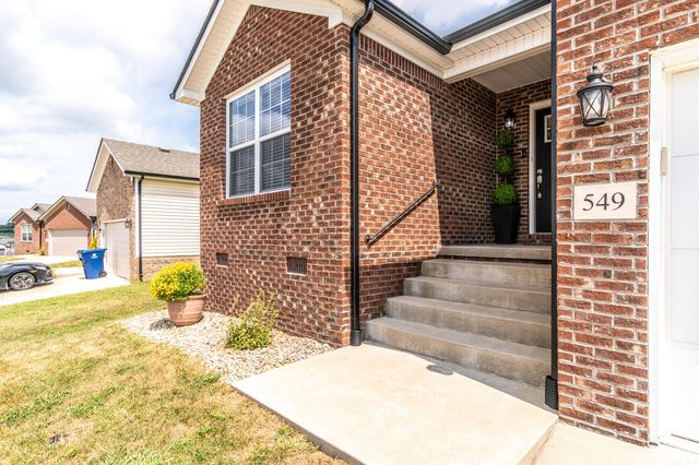 549 Sapphire Drive, Berea, KY 40403