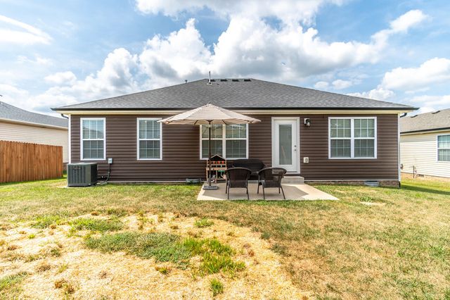 549 Sapphire Drive, Berea, KY 40403