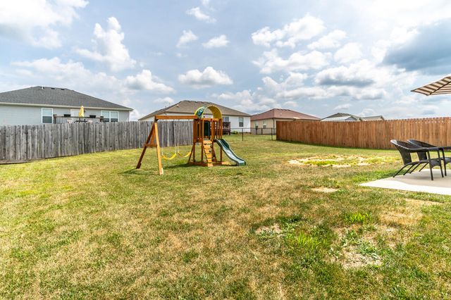 549 Sapphire Drive, Berea, KY 40403