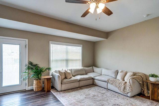 549 Sapphire Drive, Berea, KY 40403