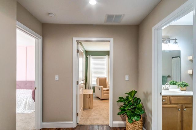 549 Sapphire Drive, Berea, KY 40403