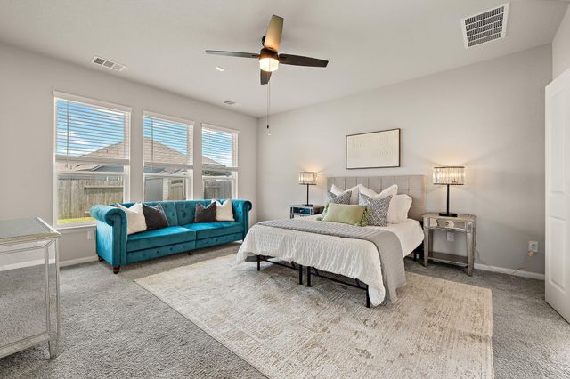 503 Hendelson LN, Hutto, TX 78634