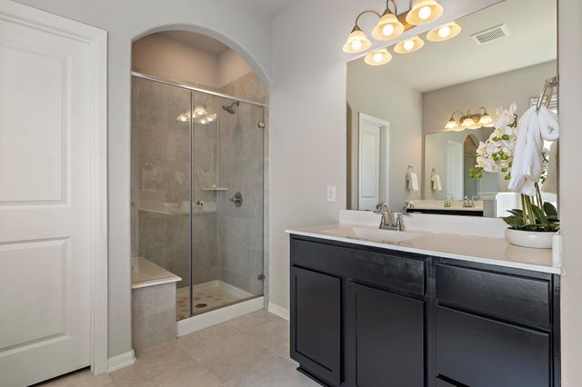 503 Hendelson LN, Hutto, TX 78634