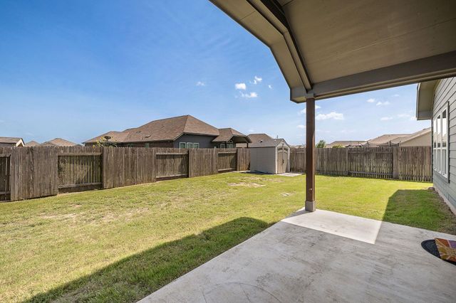 503 Hendelson LN, Hutto, TX 78634