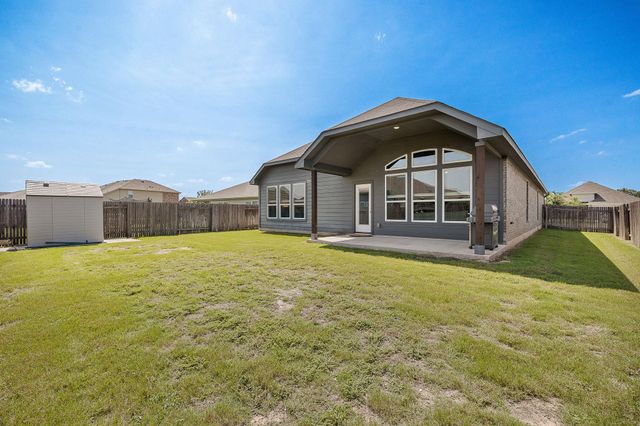 503 Hendelson LN, Hutto, TX 78634