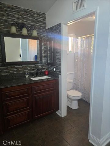 7838 Lavender Court, Highland, CA 92346