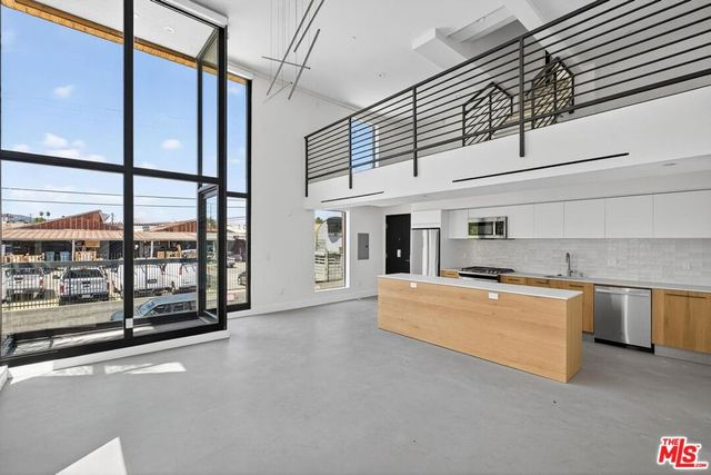 2412 Eads Street 1, Los Angeles, CA 90031