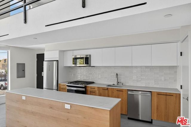 2412 Eads Street 1, Los Angeles, CA 90031