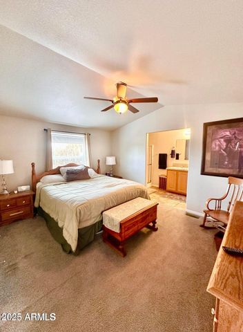 8102 White Mountain Lake Road, Show Low, AZ 85901