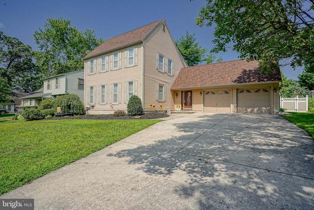 11 OAK ST, Blackwood, NJ 08012