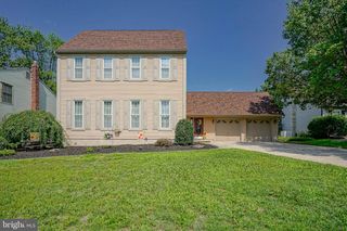 11 OAK ST, Blackwood, NJ 08012