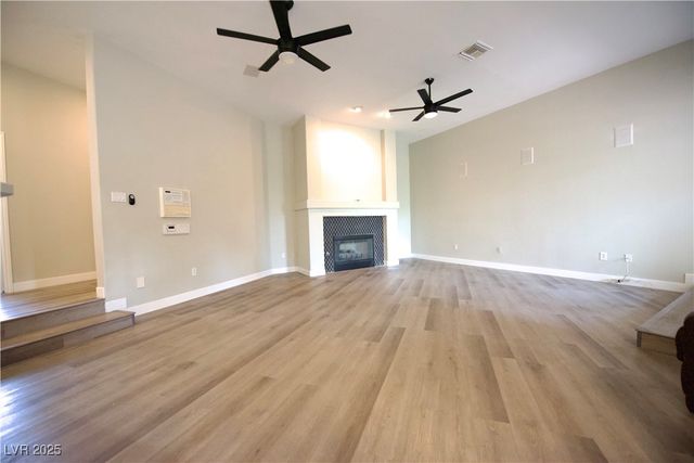 2111 Loro Court, Las Vegas, NV 89117