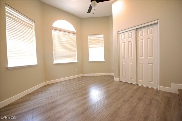 2111 Loro Court, Las Vegas, NV 89117