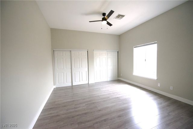 2111 Loro Court, Las Vegas, NV 89117