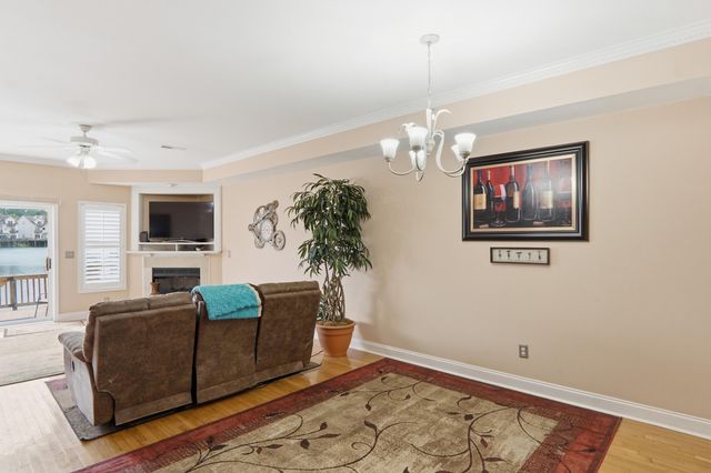 4751 Arco Lane, North Charleston, SC 29418