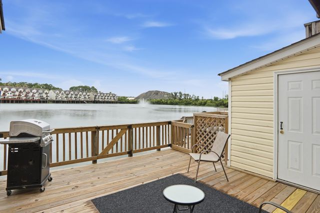 4751 Arco Lane, North Charleston, SC 29418