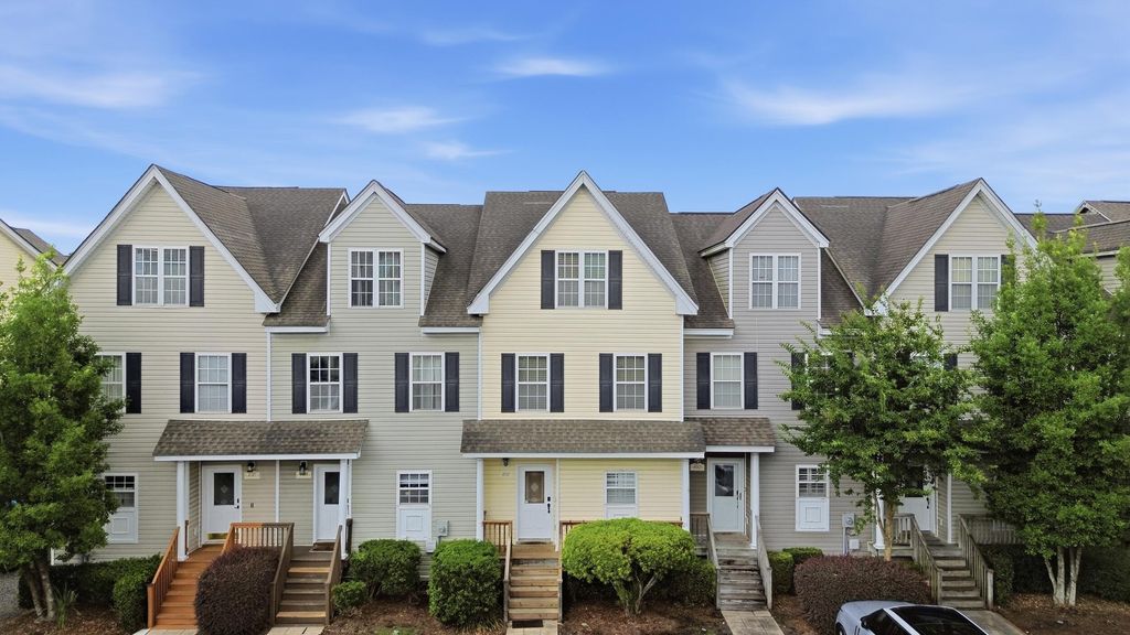 4751 Arco Lane, North Charleston, SC 29418