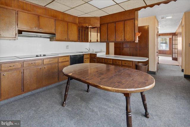 159 BULL RUN RD, Pennington, NJ 08534