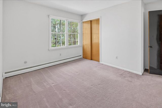 159 BULL RUN RD, Pennington, NJ 08534