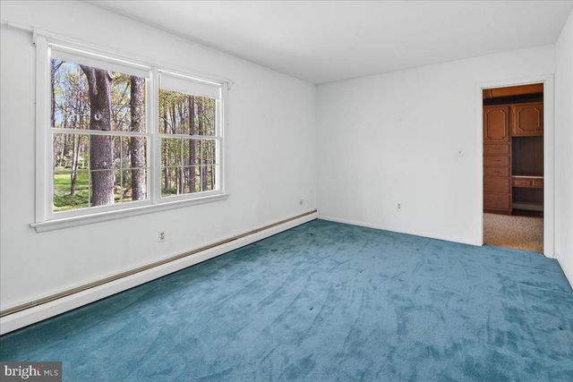 159 BULL RUN RD, Pennington, NJ 08534