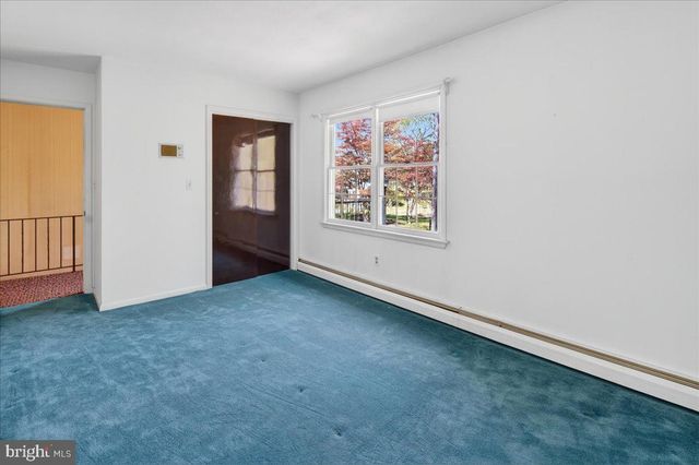 159 BULL RUN RD, Pennington, NJ 08534