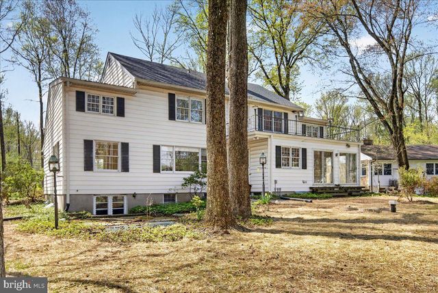 159 BULL RUN RD, Pennington, NJ 08534