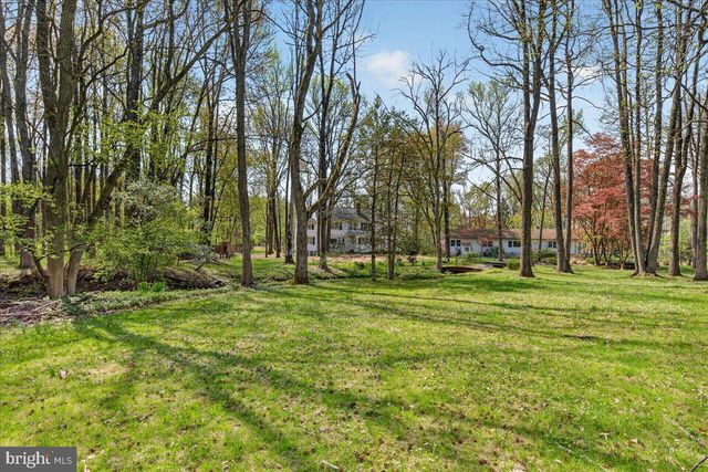 159 BULL RUN RD, Pennington, NJ 08534