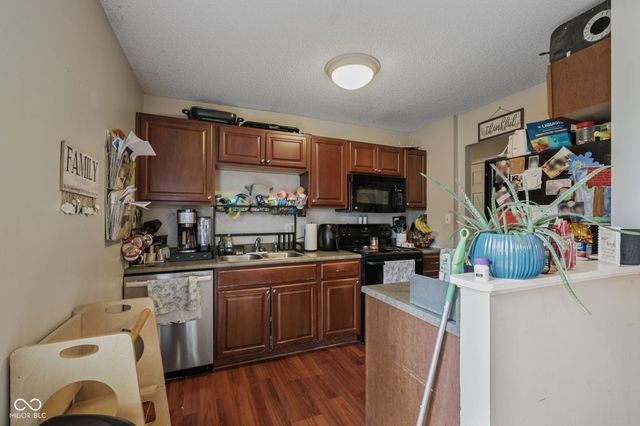 5537 Yeager Court, Indianapolis, IN 46237