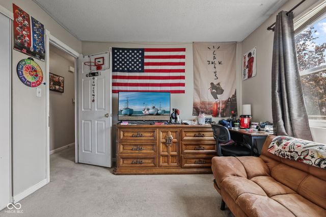 5537 Yeager Court, Indianapolis, IN 46237