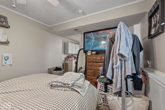 5537 Yeager Court, Indianapolis, IN 46237