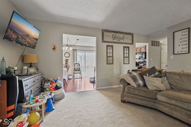 5537 Yeager Court, Indianapolis, IN 46237