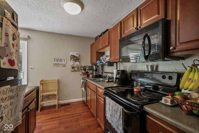 5537 Yeager Court, Indianapolis, IN 46237